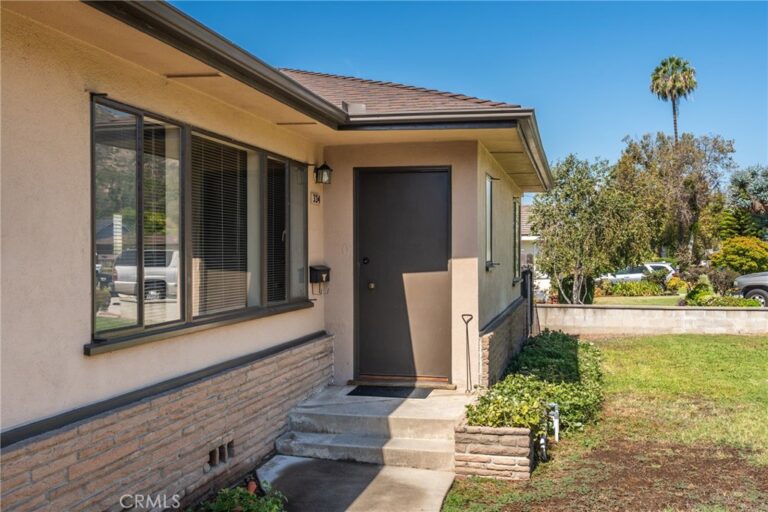 334 W Virginia, Glendora