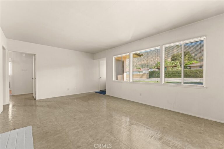334 W Virginia, Glendora