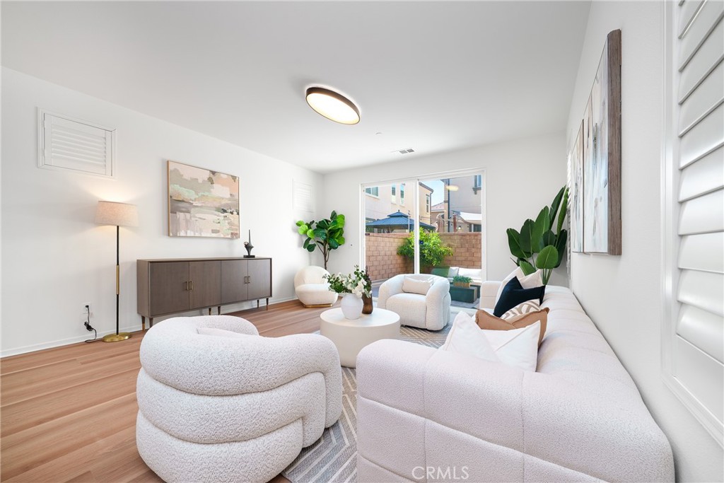 3429 E E Paraduxx Privado, Ontario
