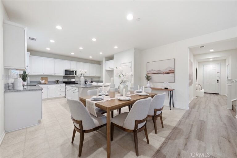3456 E Quintessa Privado, Ontario