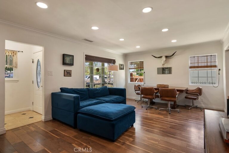 346 W Artesia, Pomona