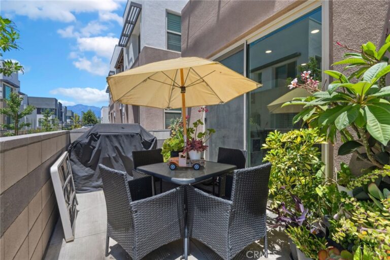 3560 E Peckham Paseo #1, Ontario