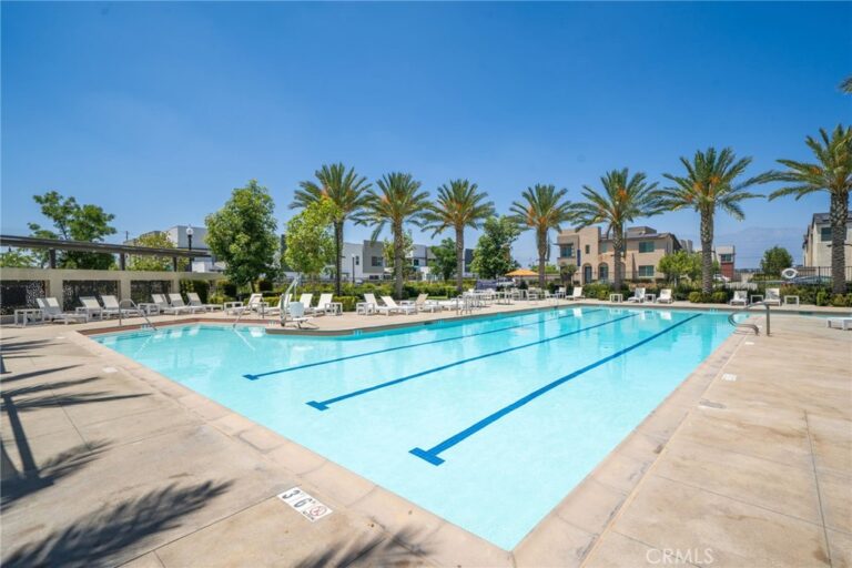 3590 E Peckham Paseo #6, Ontario