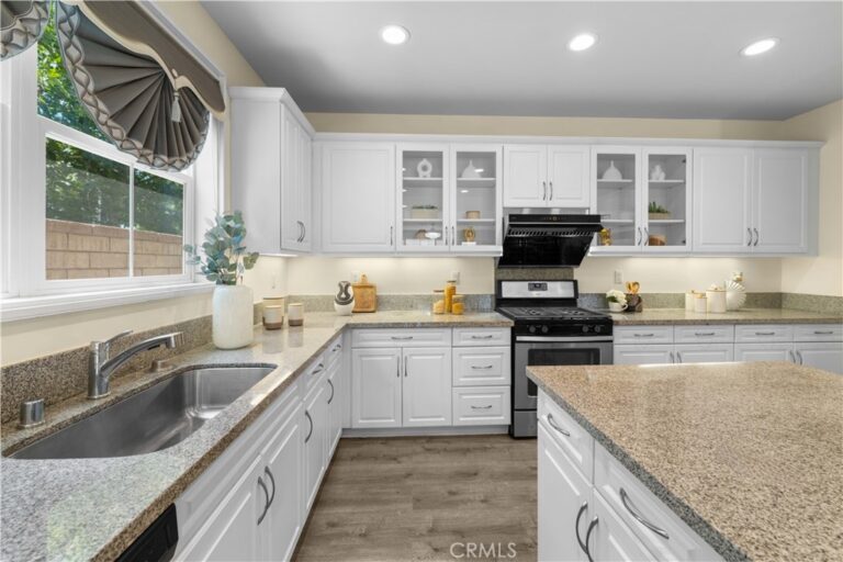 3830 S Silver Oak, Ontario