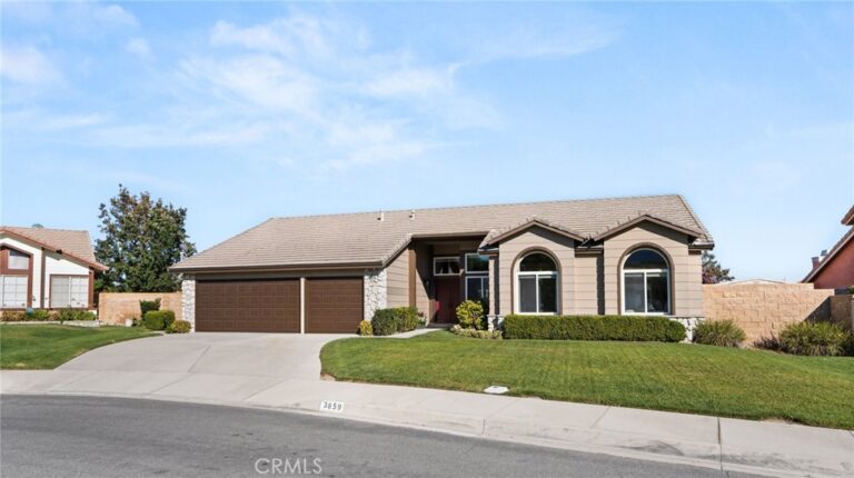3859 Dove Tree Avenue, Rialto