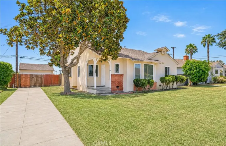 401 S Cherrywood Street, West Covina