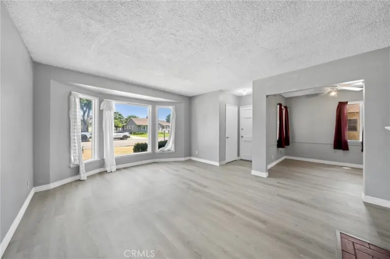 401 S Cherrywood Street, West Covina