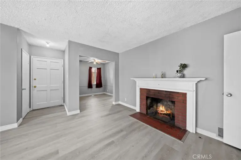 401 S Cherrywood Street, West Covina