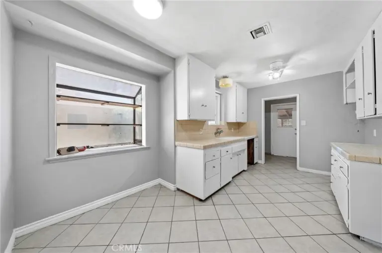401 S Cherrywood Street, West Covina