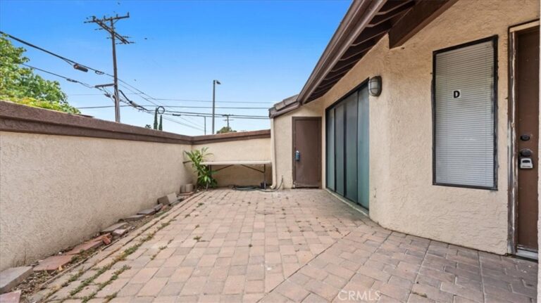 406 N Imperial #D, Ontario