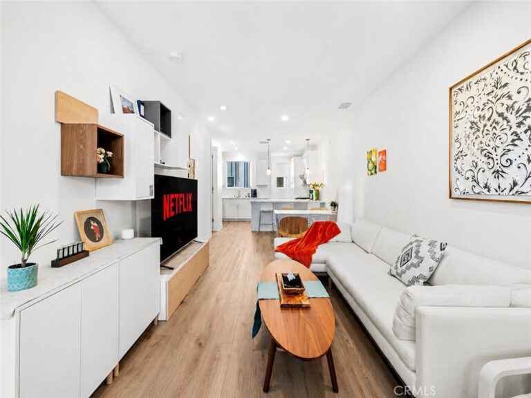 4061 E LUNA PASEO #31, Ontario