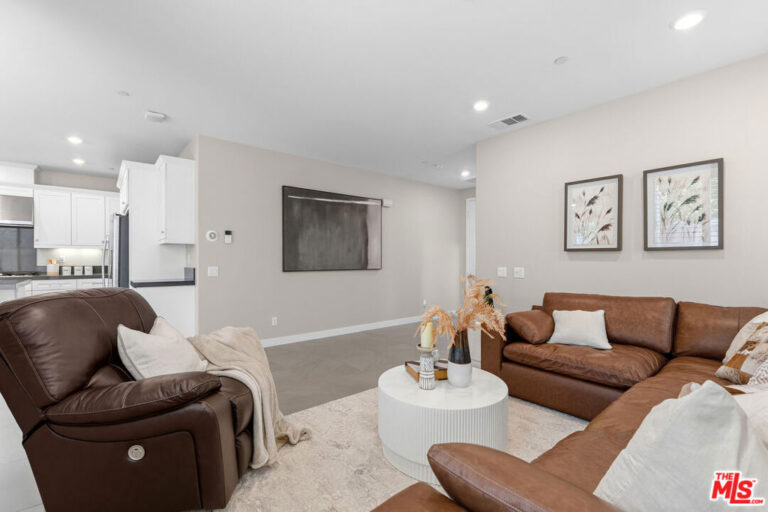 41 Savannah Court, Pomona