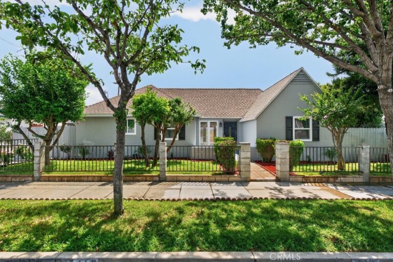 416 N Monterey, Ontario