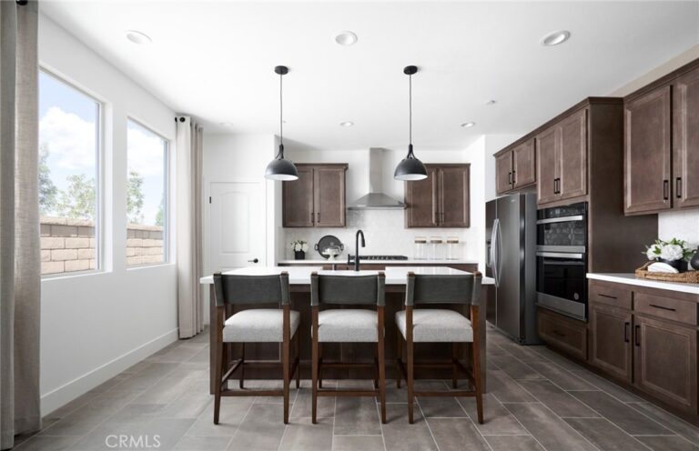 4220 East Flutter Privado, Ontario