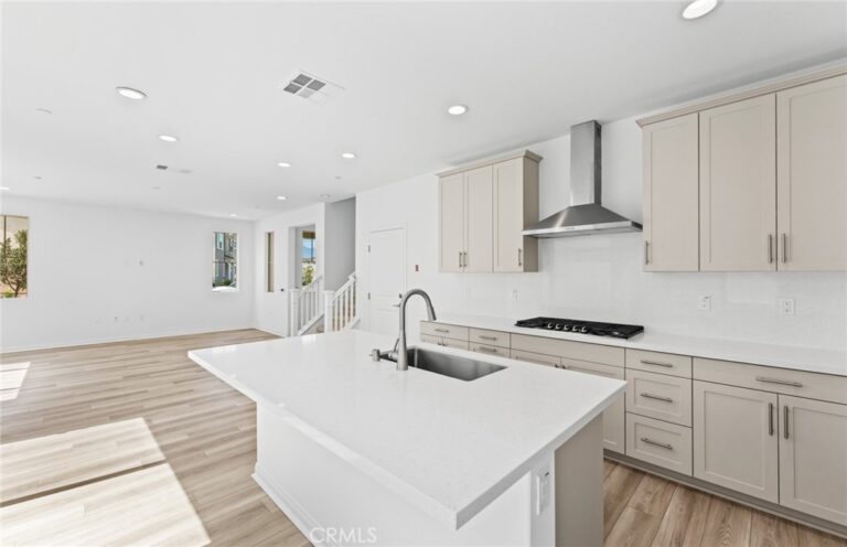 4234 East Flutter Privado, Ontario