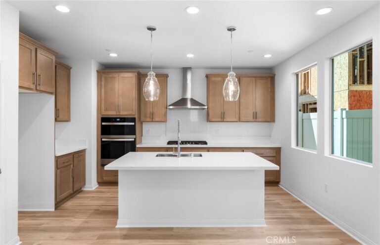 4244 East Flutter Privado, Ontario