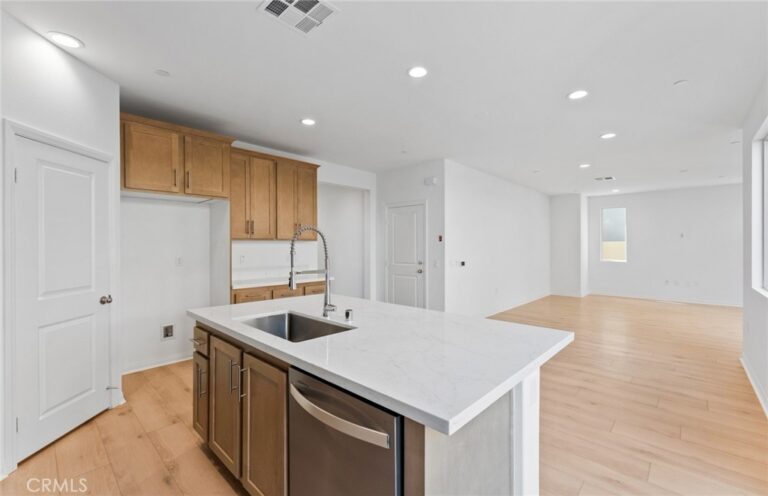 4248 East Flutter Privado, Ontario