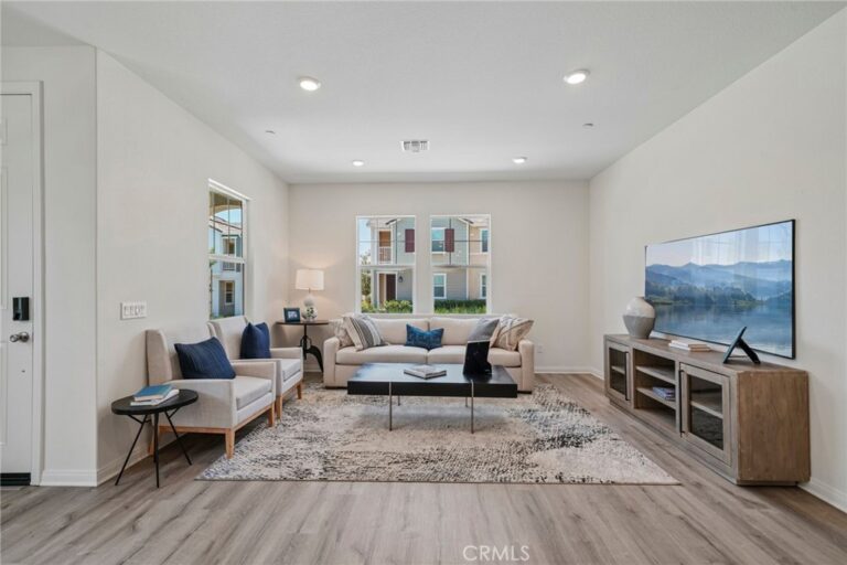 4273 S Hermosa Paseo, Ontario