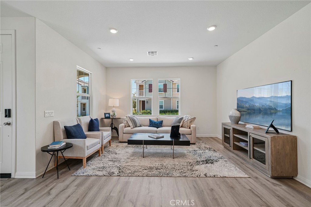 4273 S Hermosa Paseo, Ontario
