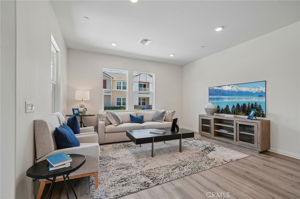 4273 S Hermosa Paseo, Ontario