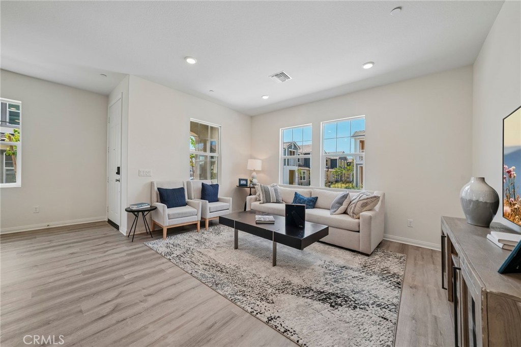 4273 S Hermosa Paseo, Ontario