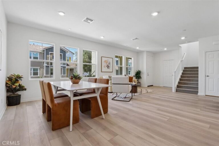 4295 S Hermosa Paseo, Ontario