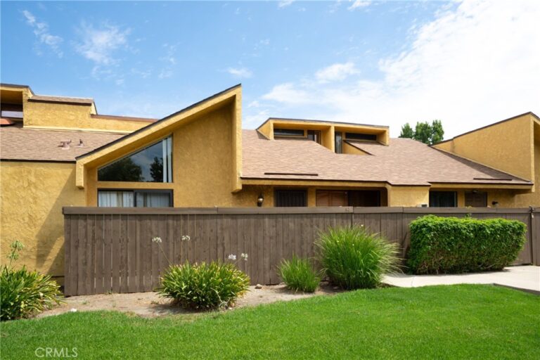 435 W 9th #A3, Upland