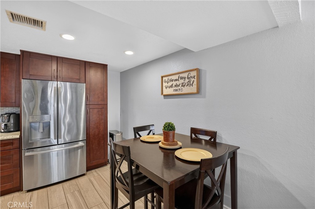435 W 9th #B3, Upland
