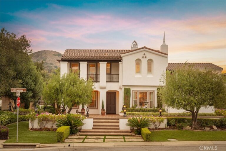 4394 Hiwassee, Claremont