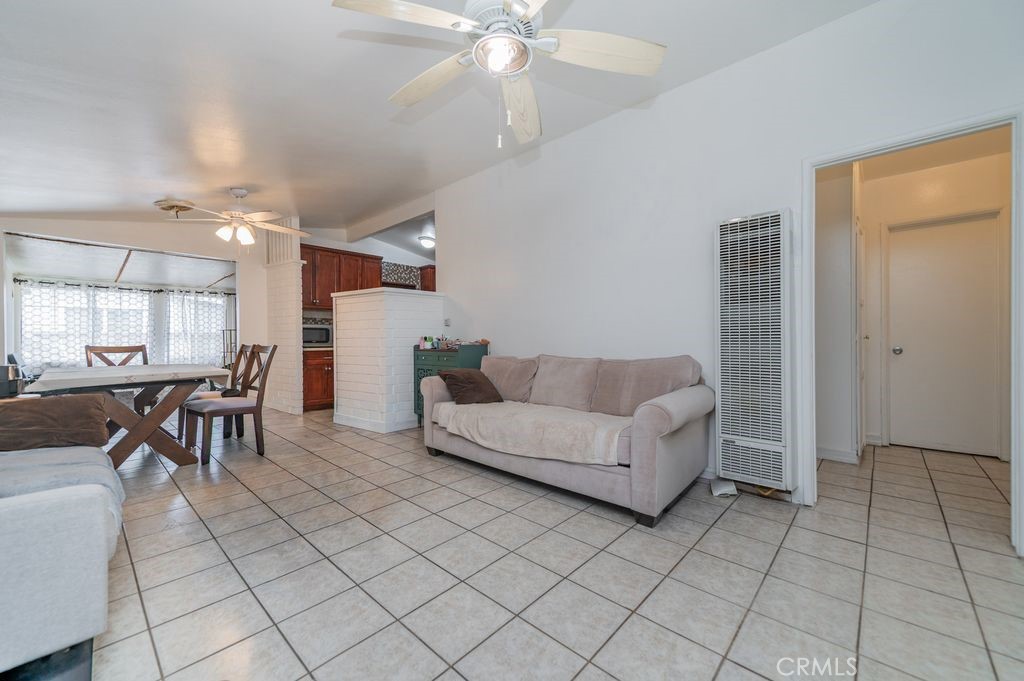 443 N Begonia, Ontario