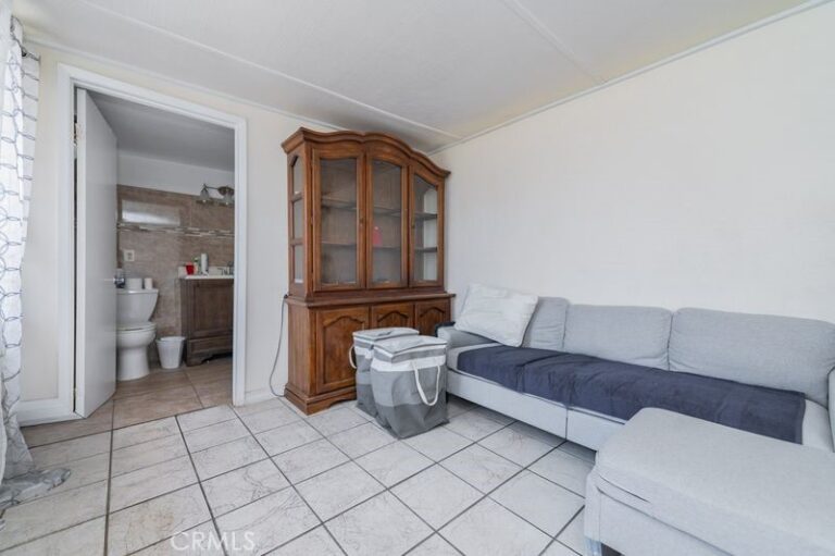 443 N Begonia, Ontario