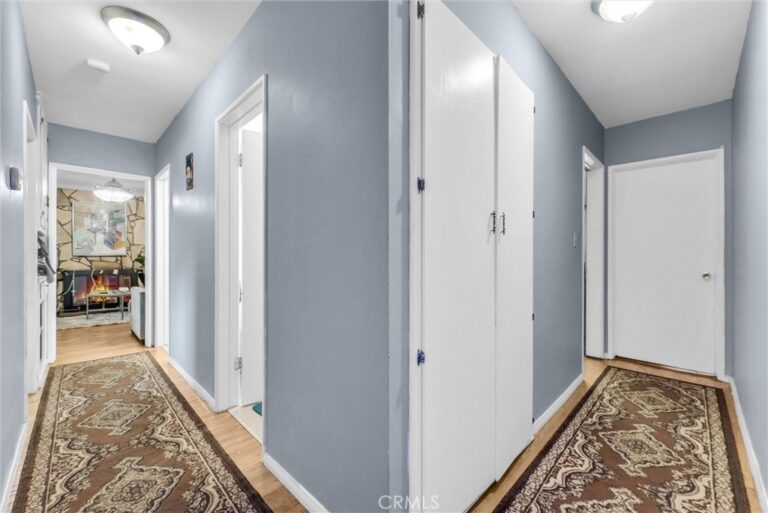 449 E Haltern, Glendora