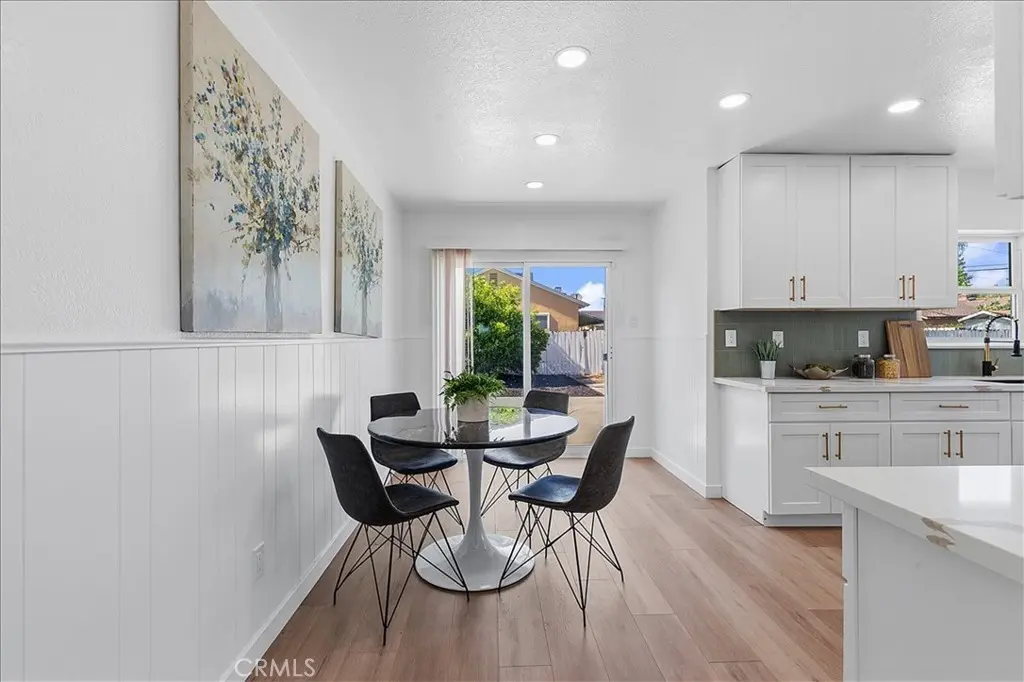 4510 Walnut, Chino