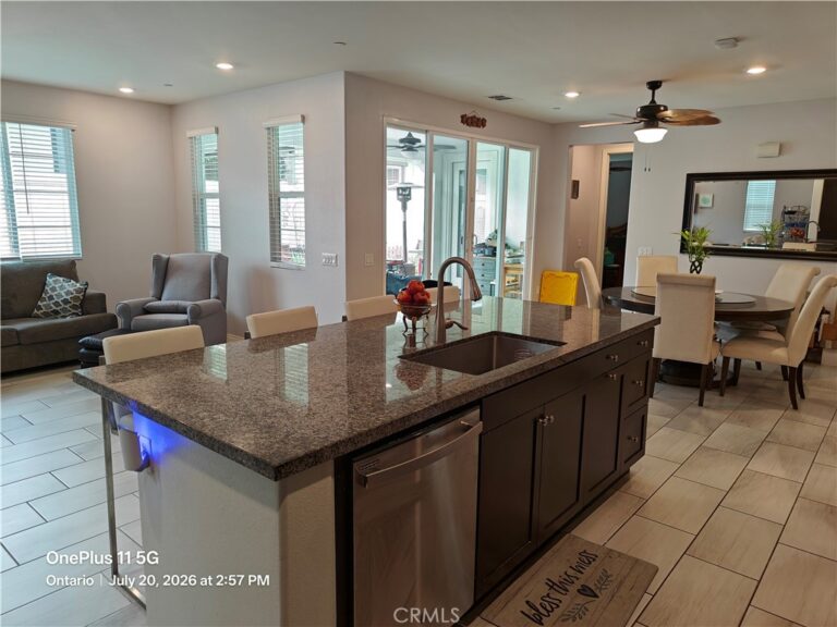 4531 S Luna Privado, Ontario