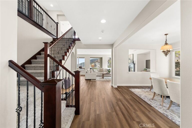 4568 Creekside Lane, Fontana