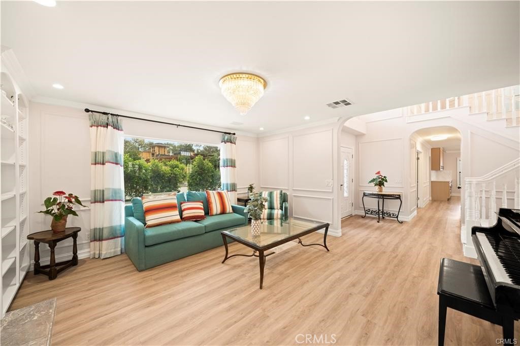 4751 Glen Ivy, La Verne
