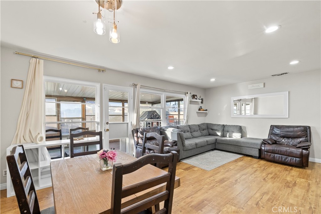 4770 San Bernardino, Montclair