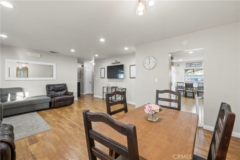 4770 San Bernardino, Montclair