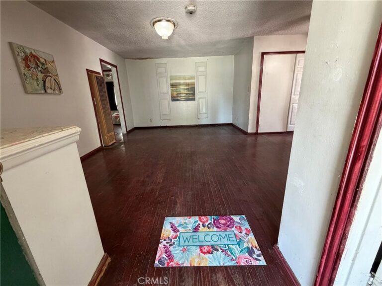 479 Carleton Avenue, Claremont
