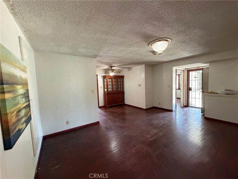 479 Carleton Avenue, Claremont