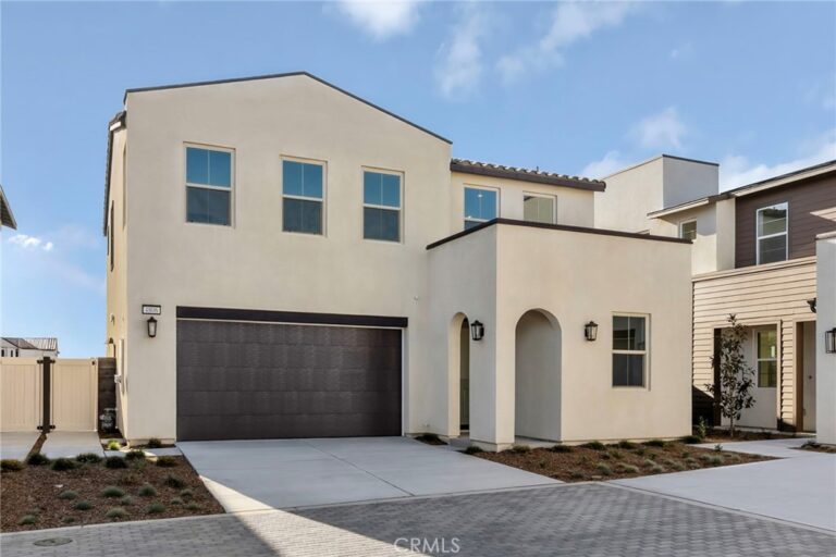 4806 Milkweed Court, Fontana