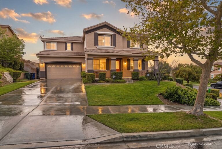 4813 Sanderling Way, Fontana
