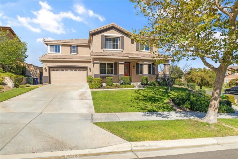 4813 Sanderling Way, Fontana