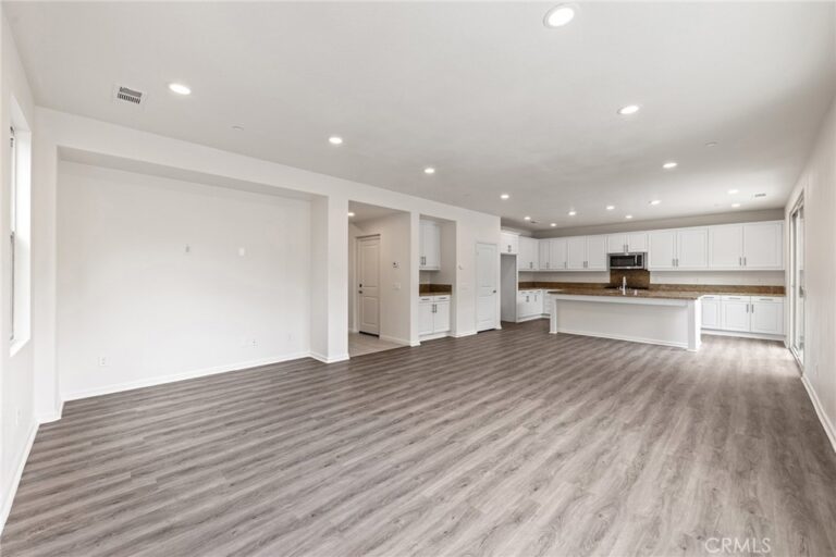 4904 S Rosemary Way, Ontario