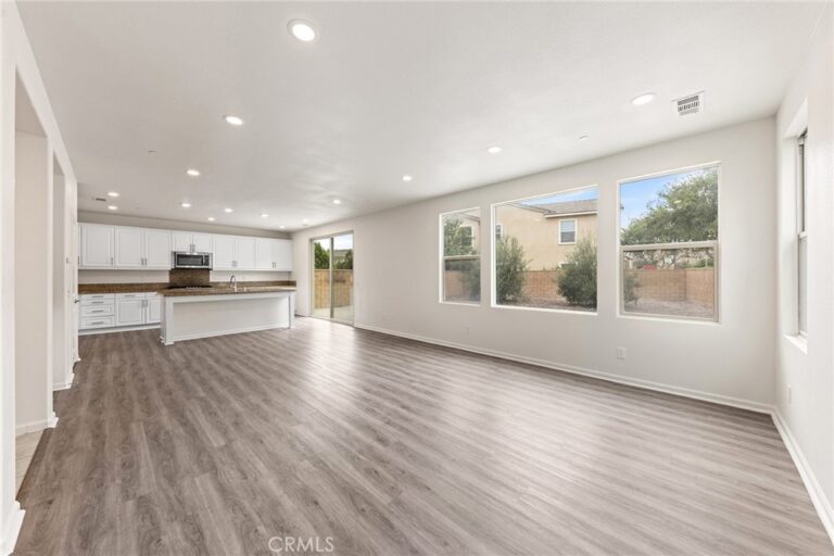 4904 S Rosemary Way, Ontario