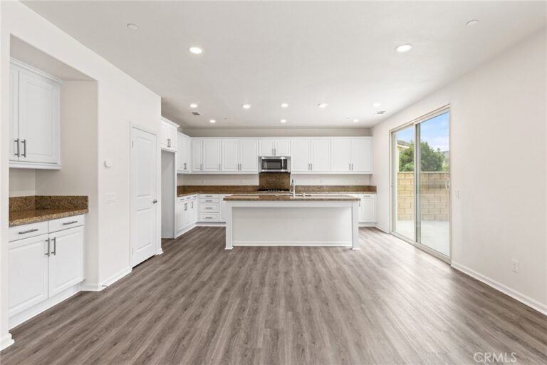 4904 S Rosemary Way, Ontario