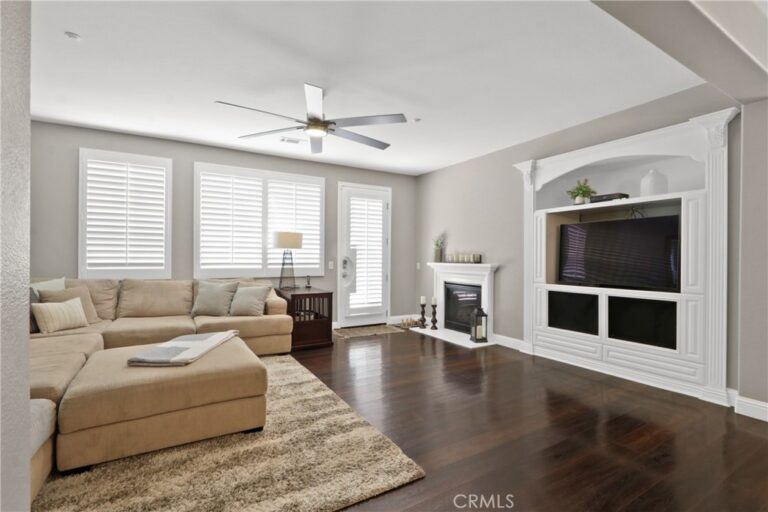 5052 Glenwood, Fontana