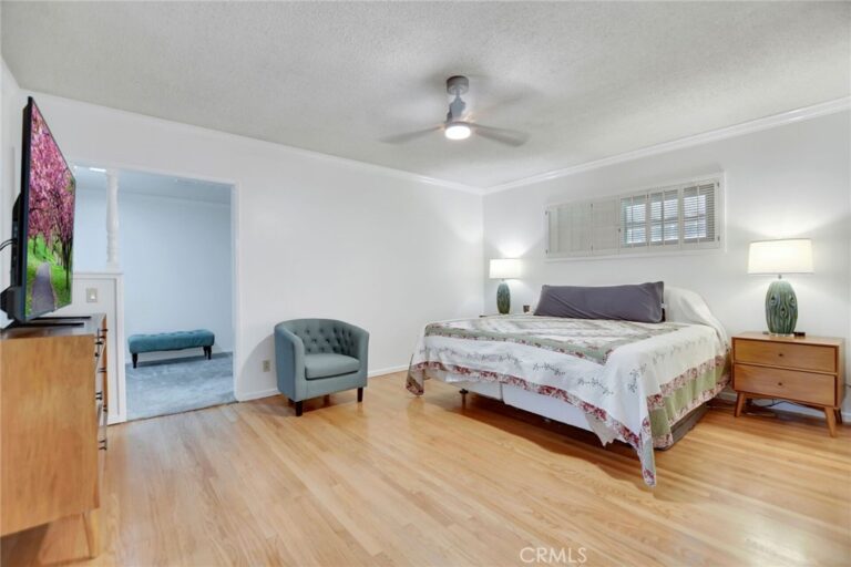 510 Fernshaw, La Verne
