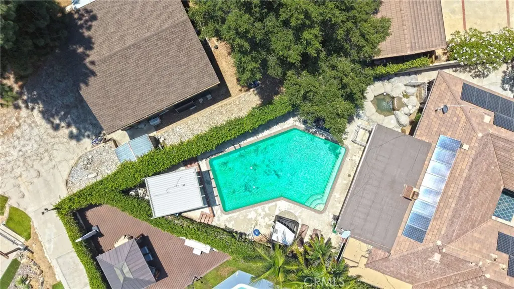 512 S Shouse, Covina