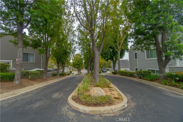 513 Walker Road, San Dimas